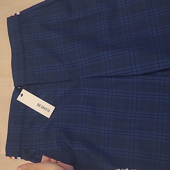 NWT BB Dakota Work it Out Blue Plaid Cropped Pants with Pockets - Picture 5 of 16